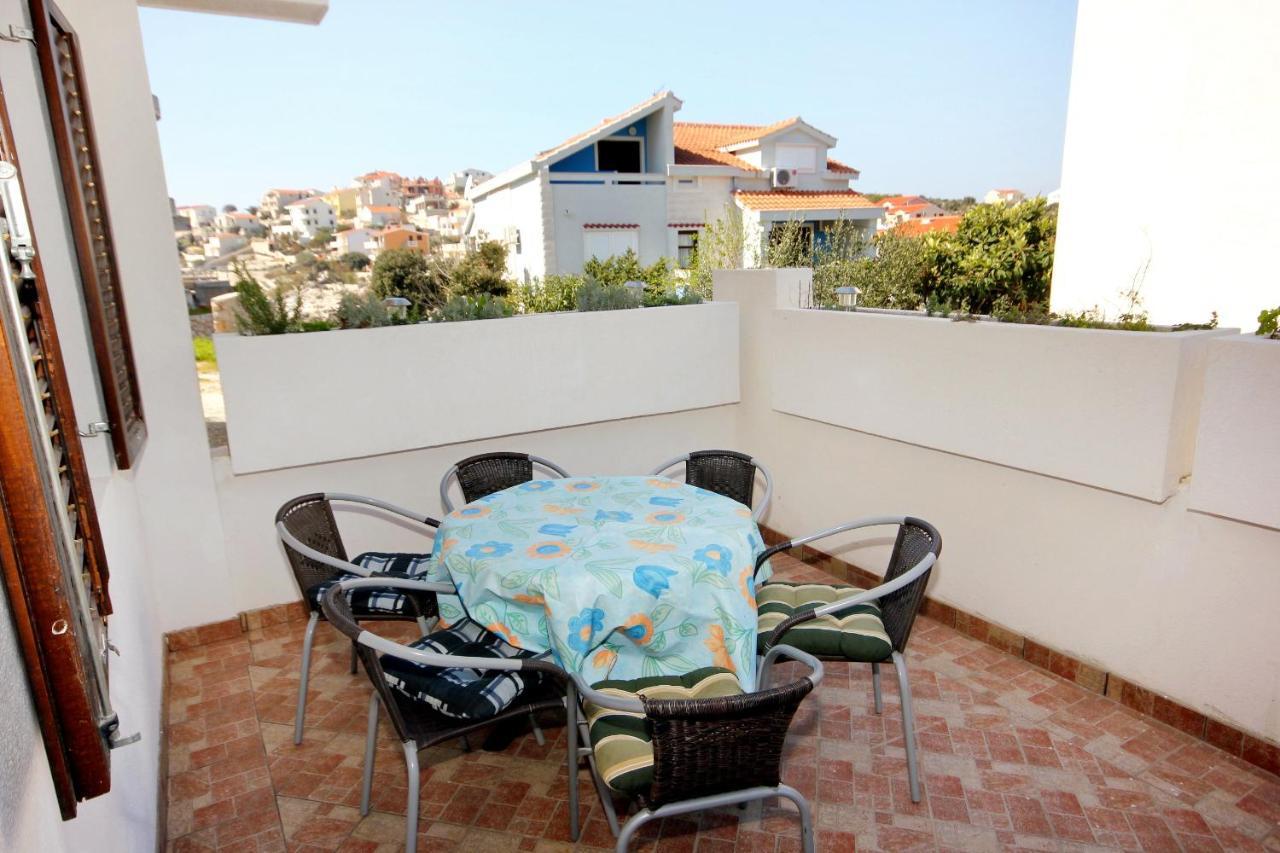 Apartments By The Sea Sevid, Trogir - 9468 Esterno foto
